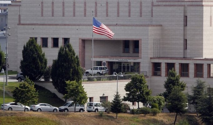 ABD Konsolosluğu'nda saklanan diğer Türk çalışan kim?