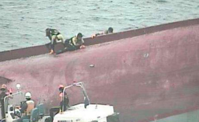 Çin balıkçı teknesinden 5 ceset çıkarıldı