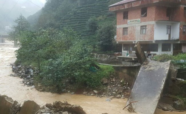 O ilde şiddetli yağış; 20 ev boşaltıldı