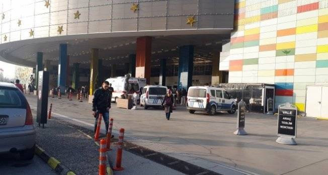 Ankara'nın Ünlü Alışveriş Merkezi’nde şüpheli ölüm! video