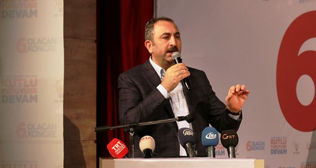 Adalet Bakanı Abdülhamit Gül: Artık davalar 8 ayın altında sürecek