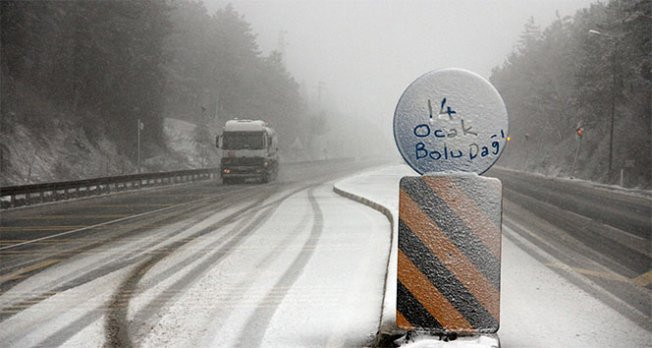 Bolu Dağı’nda kar yağışı başladı!