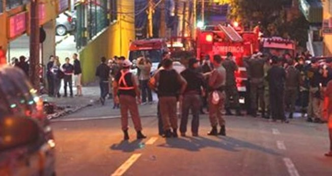 Eğlence kulübüne silahlı saldırı: 14 kişi hayatını kaybetti