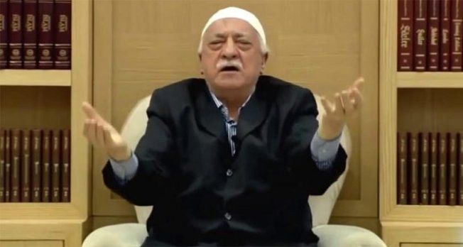 Teröristbaşı Gülen'den çözülmelere karşı gizli şifreli şiir'i