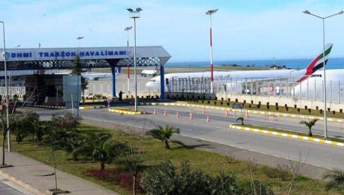 Trabzon'a iniş yapan yolcu uçağı pistten çıktı