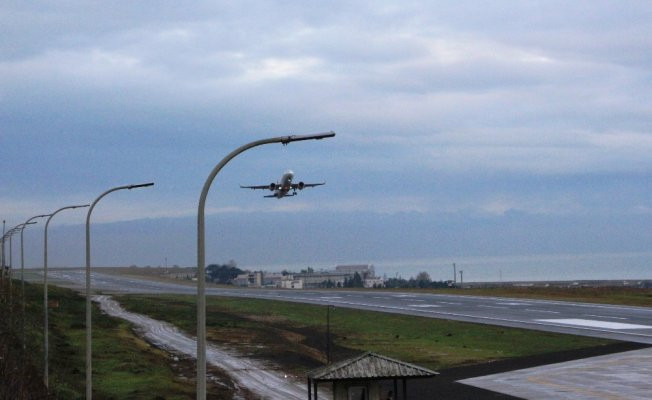 Trabzon Havalimanı yeniden uçuş trafiğine açıldı
