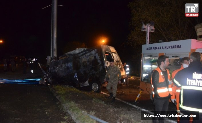 Iğdır'da feci kaza: 17 ölü 38 yaralı
