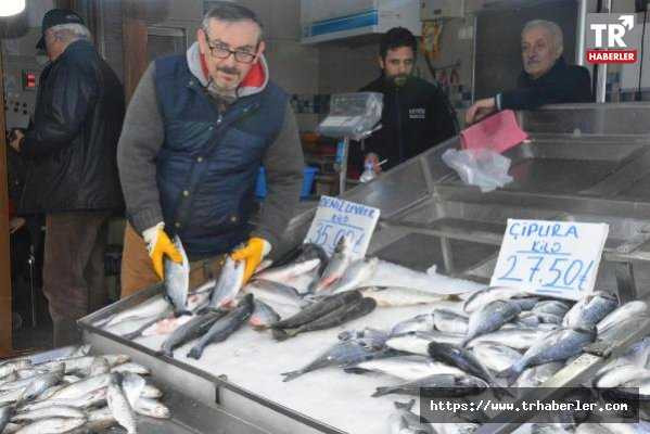 Sinop'ta soğuk hava balık tezgâhlarını vurdu