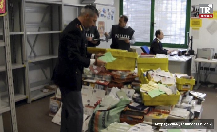 8 yıl boyunca postaları dağıtmayan postacı : Yeterli maaş vermiyorlardı, dağıtımı bıraktım