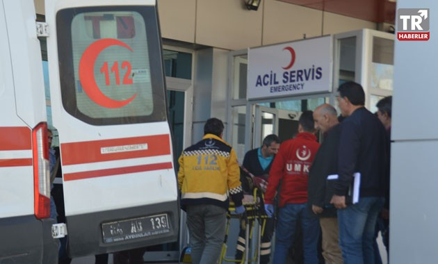 Ağrı'daki 2 kazada 13 kişi yaralandı
