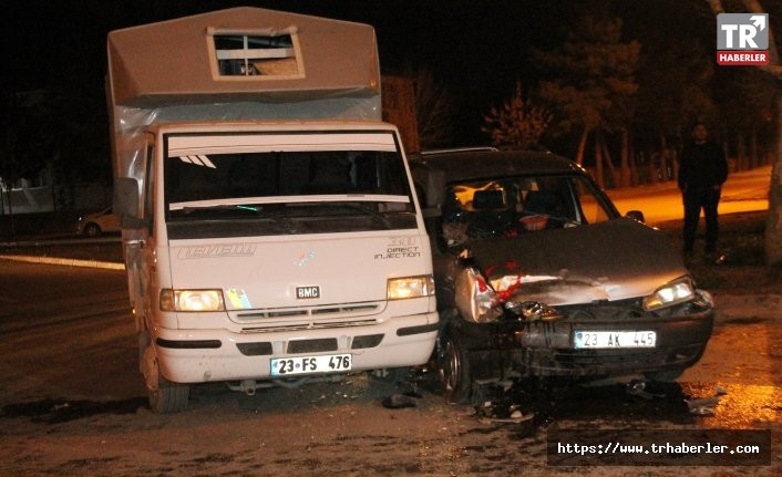 Elazığ'da 3 ayrı trafik kazası: 8 yaralı