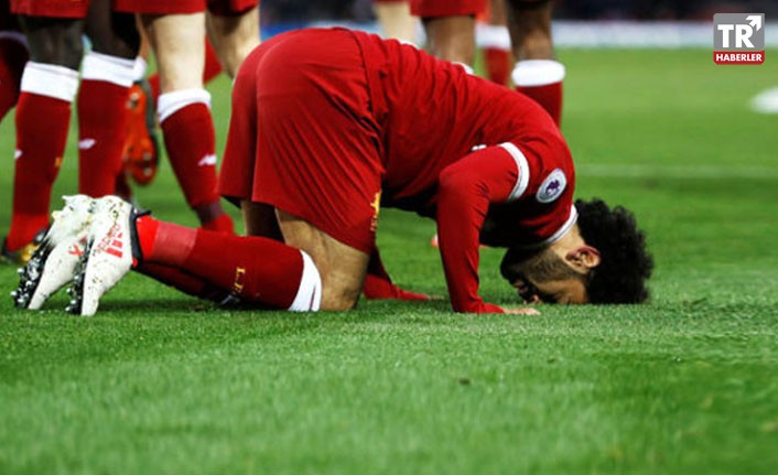 Mohamed Salah'a Mekke'de arsa hediye ettiler