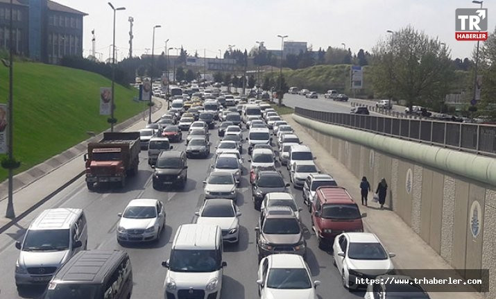 Yeşilköy'de aynı gün 5 fuar trafiği kilitledi