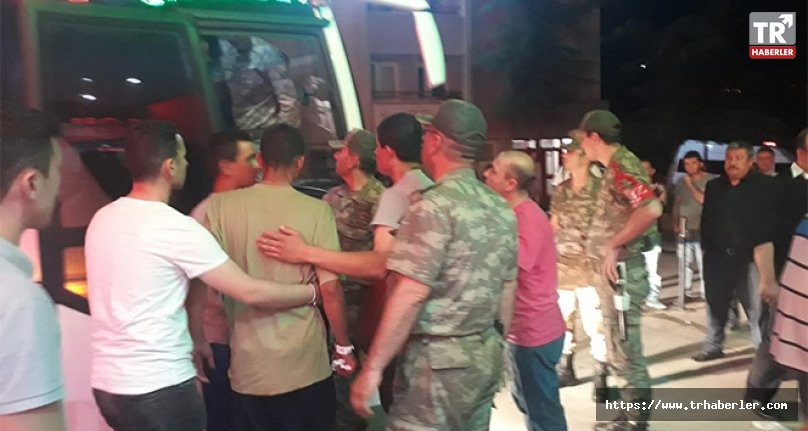 Amasya'da 81 asker hastaneye kaldırıldı