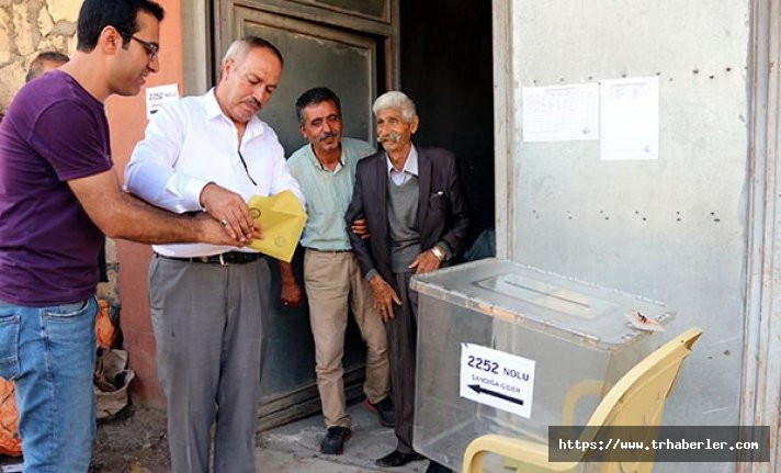 Ezidi köyünde sadece 2 kişi oy kullandı