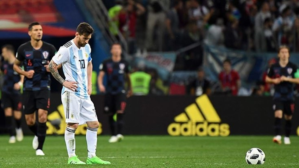 Messi Arjantin milli takımını yine bırakıyor!