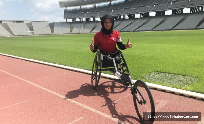 16 yıl evden çıkmayan bedensel engelli sporcu, şimdi şampiyonluklara doymuyor
