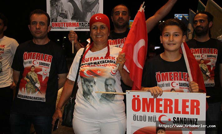 Atatürk Havalimanı'nda 15 Temmuz demokrasi nöbeti!