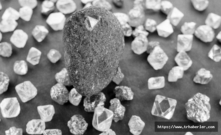 Bilim insanları, yerkürenin derinliklerinde katrilyon ton elmas keşfetti