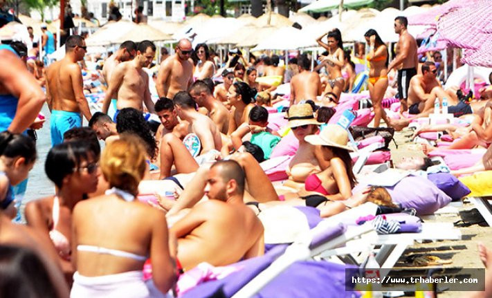 Bodrum'da plajlar doldu, sıcak uyarısı yapıldı
