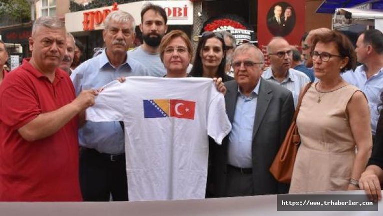 İzmir'de, Srebrenitsa Katliamı unutulmadı