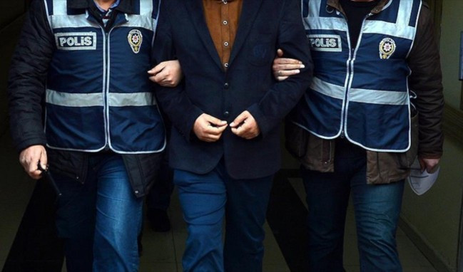 Abdullah Gül'ün doktoru FETÖ'den tutuklandı!