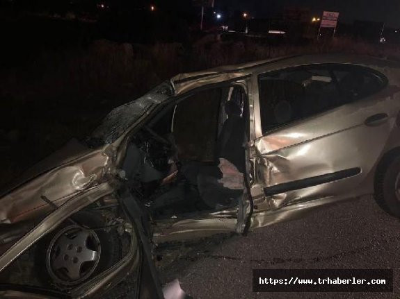 Didim'de otomobiller çarpıştı: 5 yaralı