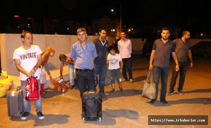 Diyarbakır'dan aldığı 15 'İstanbul' yolcusunu Siverek'te indirdi