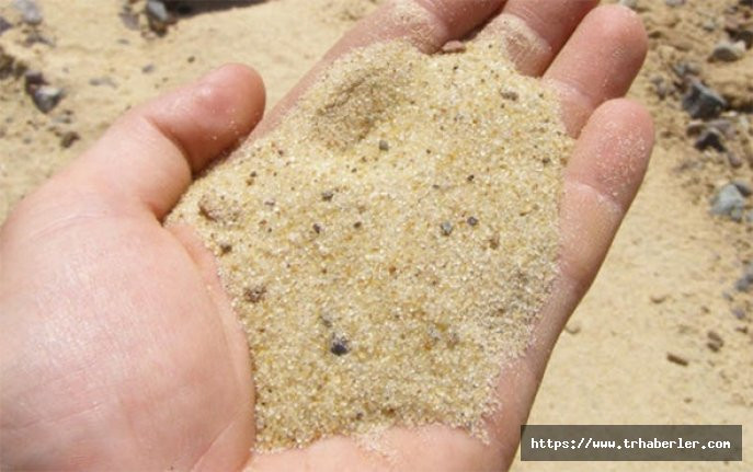 Dünyaca ünlü sahilden kum çaldı: Hayatı karardı!