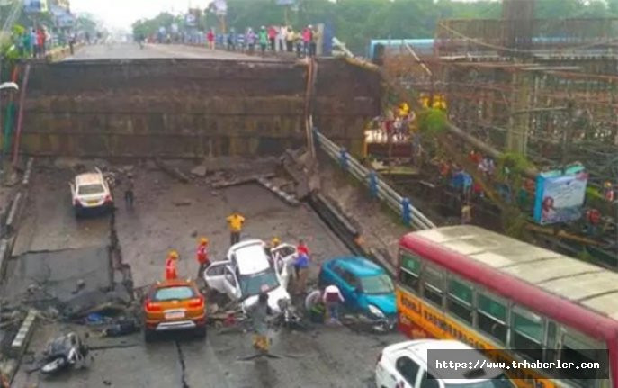 Hindistan'da otoyol çöktü: 30 metrelik yarık!