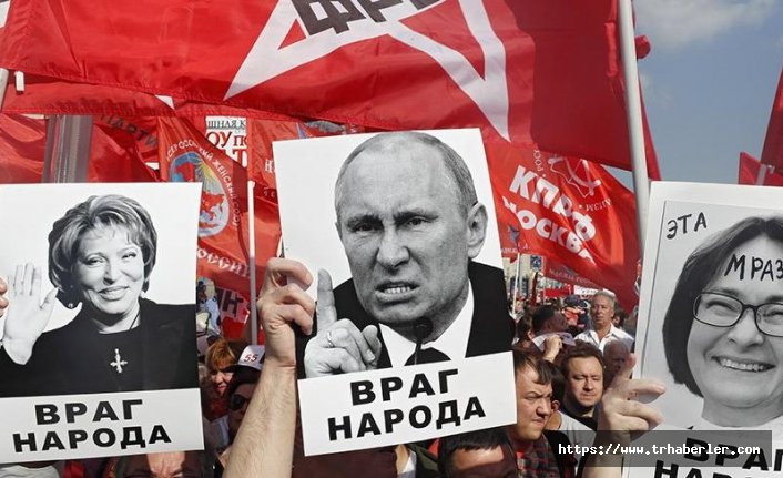 Rusya’da Putin'i kızdıracak protesto!