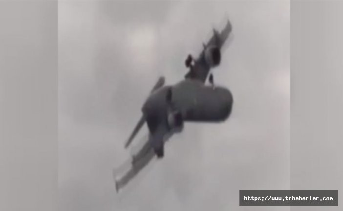 Tayfuna yakalanan yolcu uçağı havada ters döndü!  Video Haber İzle