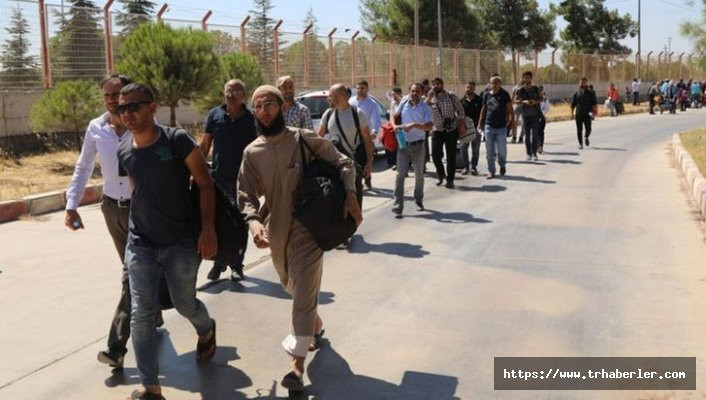 Ümit Özdağ'dan bayramlaşmaya giden 'Suriyeliler geri alınmasın' çıkışı