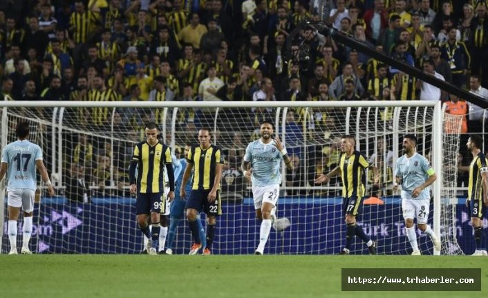 Fener Kadıköy'de yine hüsran! Fenerbahçe - Başakşehir maç özeti izle