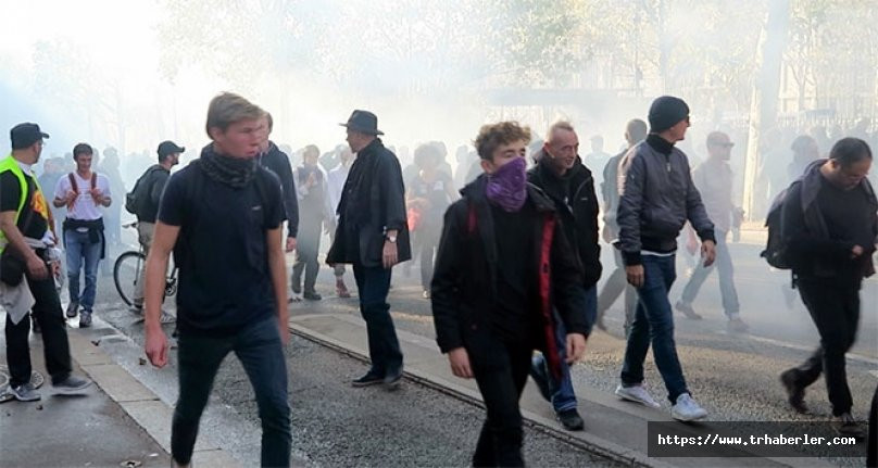 Fransa'da hükumete yönelik protesto!