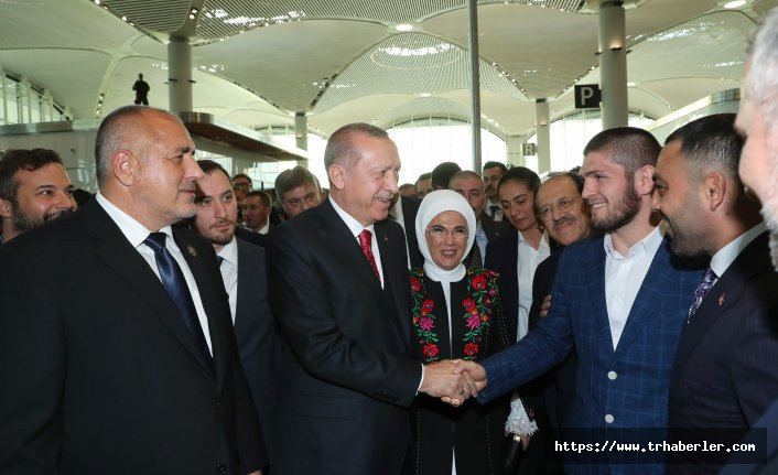 Khabib Nurmagomedov İstanbul Yeni Havalimanı'nın açılışına katıldı