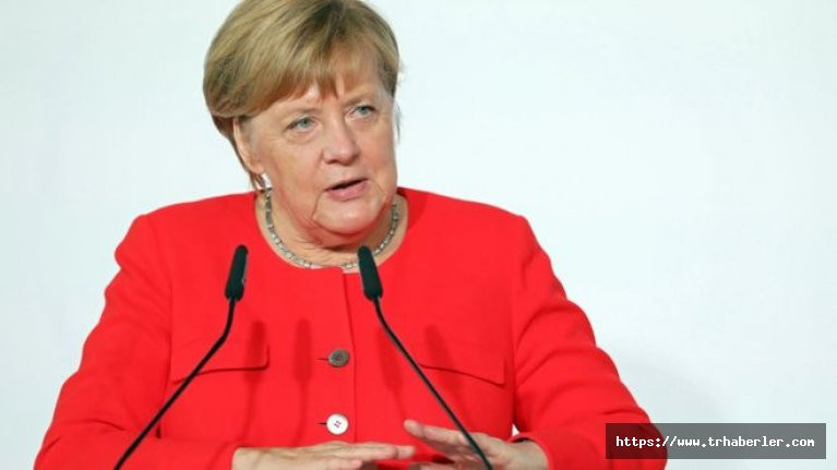 Merkel gelecek seçimlerde aday olmayacağını açıkladı