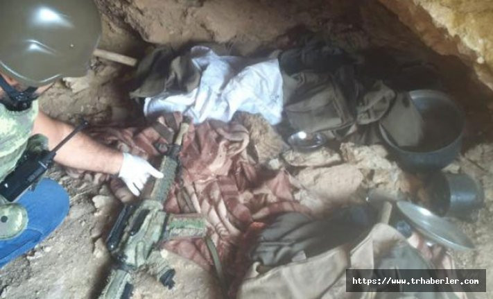 PKK'lının saklandığı mağarada silah ve mühimmat ele geçirildi