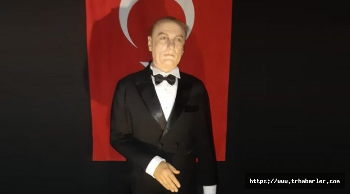 AVM'deki Atatürk heykeline tepki: Kim bu adam?