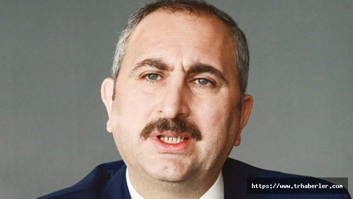 Adalet Bakanı Gül'den başörtüsü ve Kaşıkçı açıklaması