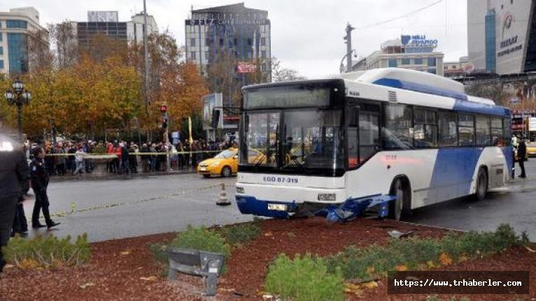 Ankara'da trafik kazası! EGO otobüsü yoldan çıktı!