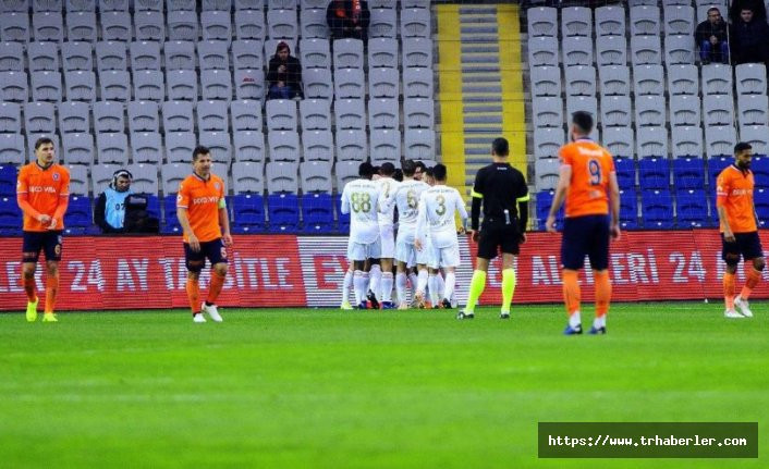 Başakşehir'e evinde ağır darbe! Başakşehir Sivasspor 0 - 1 maç özeti ve golleri izle