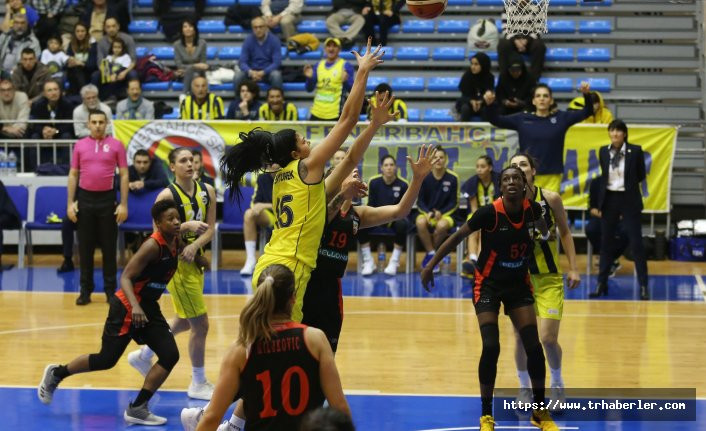 Fenerbahçe Bellona Kayseri'yi mağlup etti