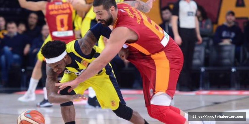Galatasaray, Fenerbahçe'yi devirdi