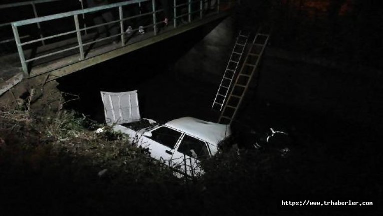 Otomobil köprüden sulama kanalına düştü! Yaralılar var...