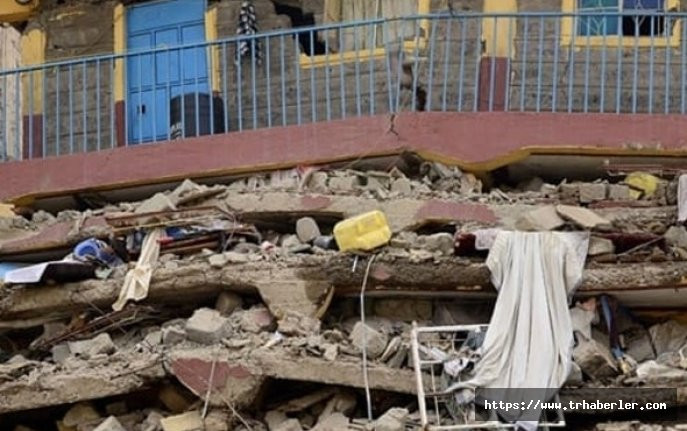 Yedi katlı bina çöktü 17 kişi hayatını kaybetti
