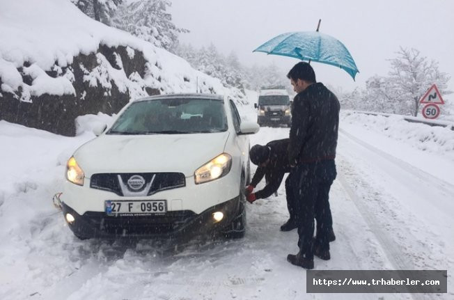 45 gündür kar yağışı etkili olan Bingöl'de hayat felç oldu!