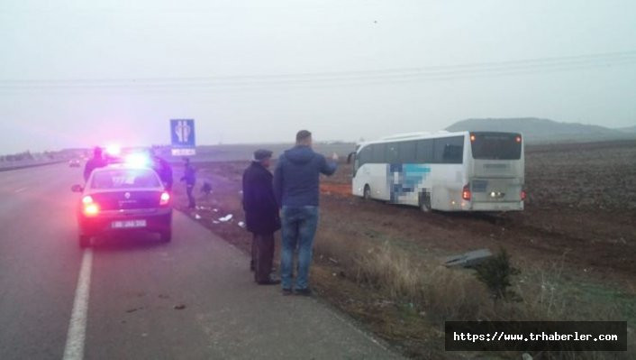 Ankara'da yolcu otobüsü tarlaya girdi! 3 yaralı