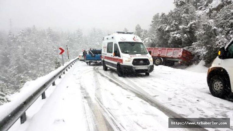 Antalya- Konya Karayolu kar nedeniyle ulaşıma kapandı
