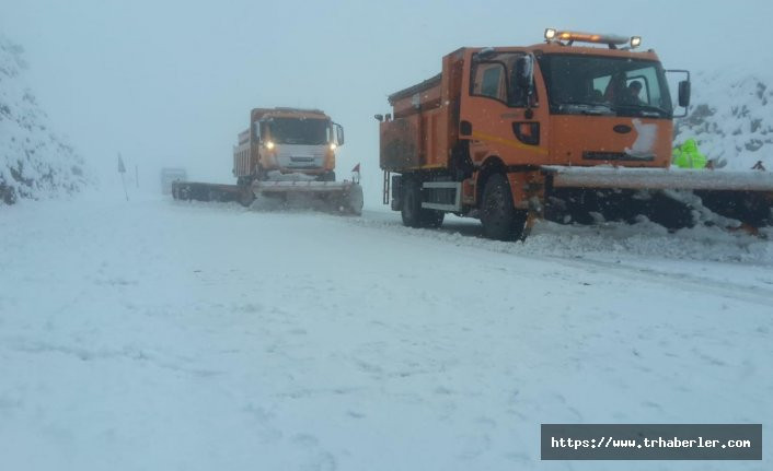 Antalya-Konya yolunda kar yağışı etkili oluyor